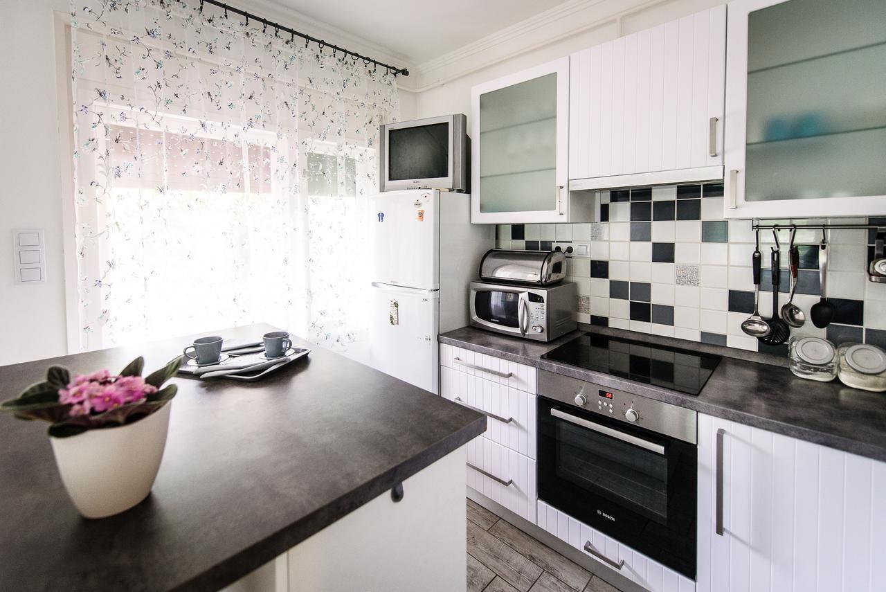 Csuka48 Apartman Szarvas Luaran gambar